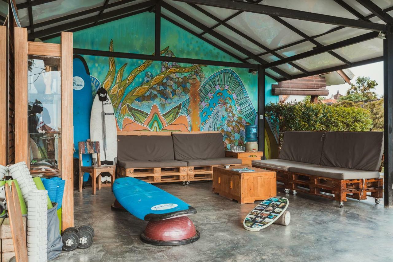 Big Brother Surf Inn Canggu Exteriér fotografie